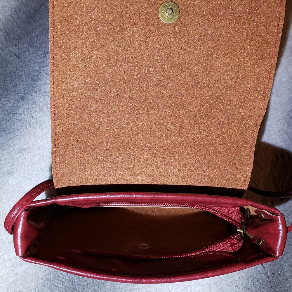 Handbag - Picture 3 of 4